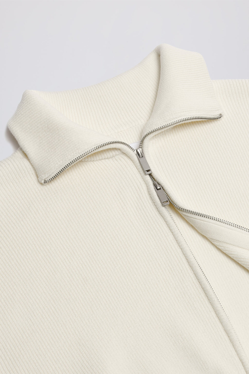 Ribbed Knit Zip-Up Cropped Sweatshirt in Ivory